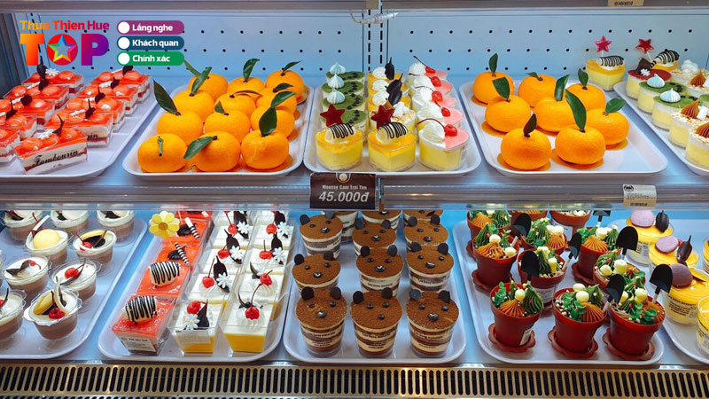 Top-13-dia-diem-mua-banh-ngot-o-hue-an-mot-ghien-muoi-huetoplist