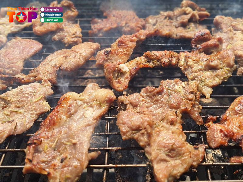 Com-tam-18-huetoplist