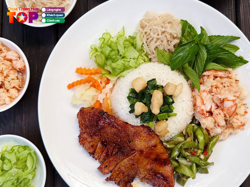 Com-tam-la-y-huetoplist