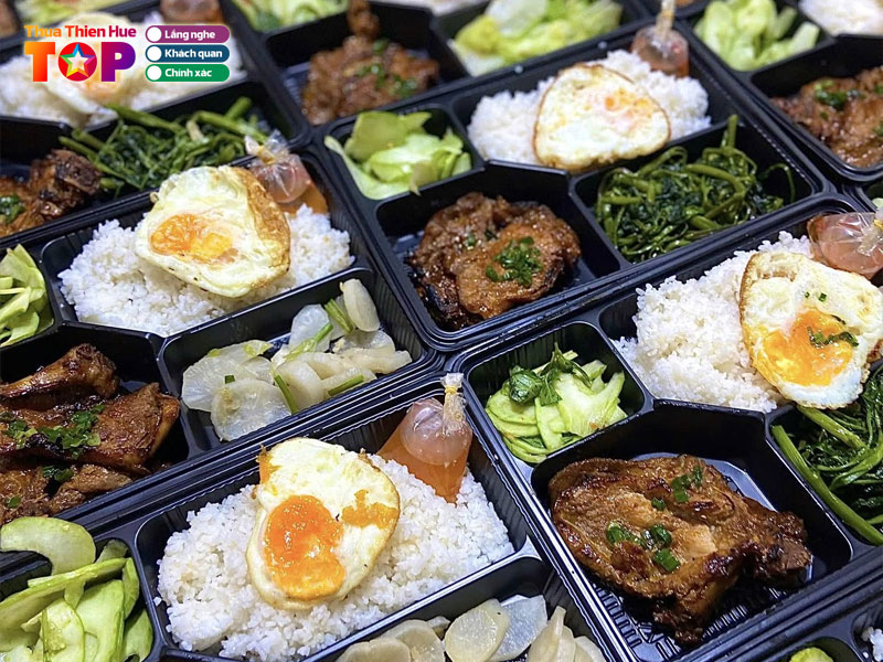 Com-tam-teo-k4-huetoplist