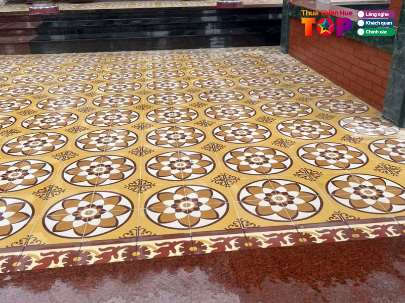 Gach-tan-vinh-phu-huetoplist