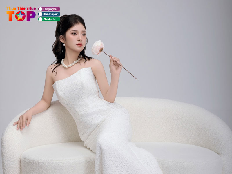 Joly-wedding-huetoplist