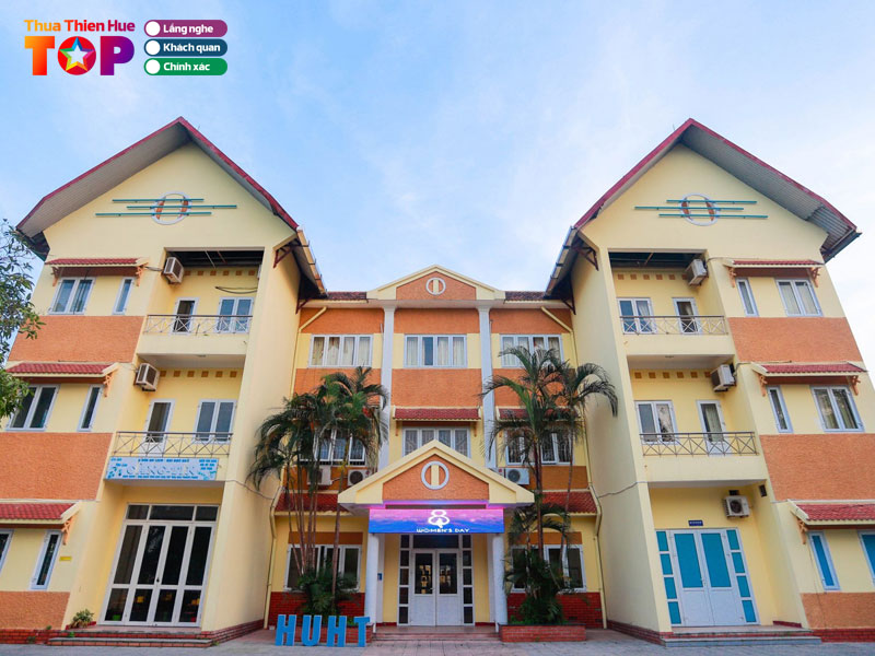 Khoa-du-lich-dai-hoc-hue-huetoplist