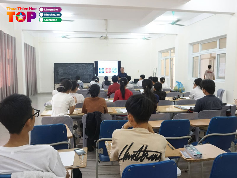 Truong-dai-hoc-nghe-thuat-hue-huetoplist