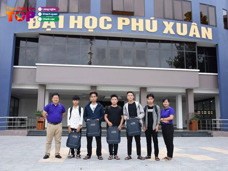 Truong-dai-hoc-phu-xuan-huetoplist