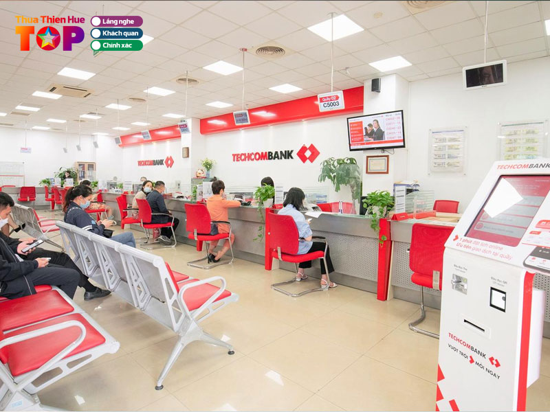 Ngan-hang-techcombank-huetoplist