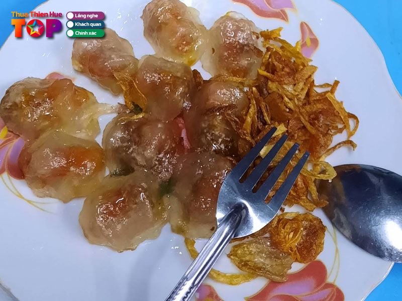 Quan-banh-loc-hue-mu-cai-huetoplist