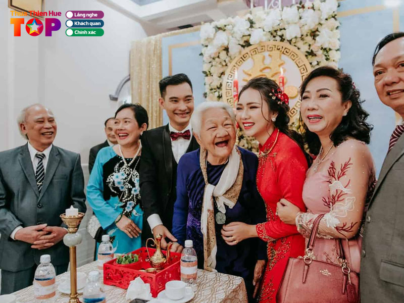 Top-wedding-huetoplist