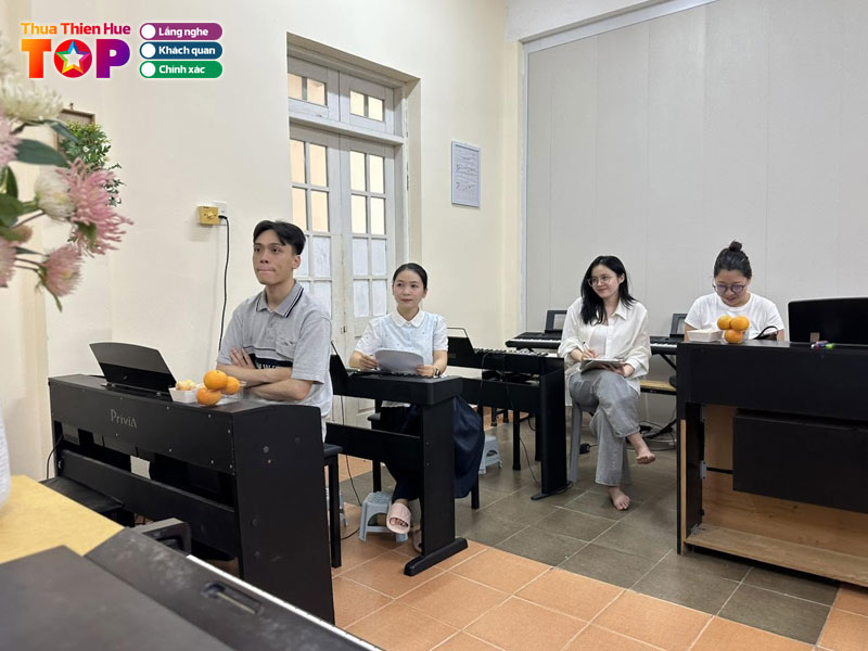 C-music-academy-huetoplist