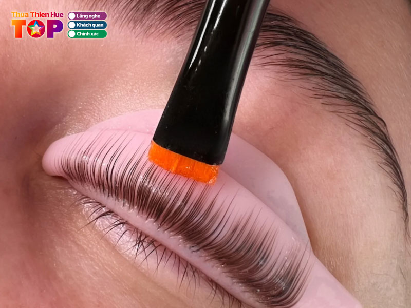 Eyelashbynu-smii-huetoplist