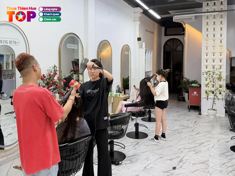Salon-hoang-hung-huetoplist