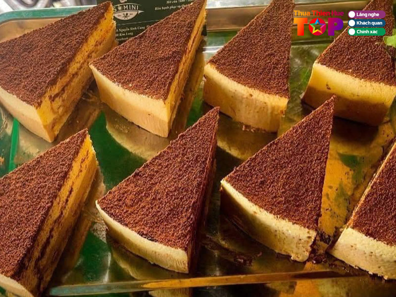 Tiem-banh-su-mini-huetoplist