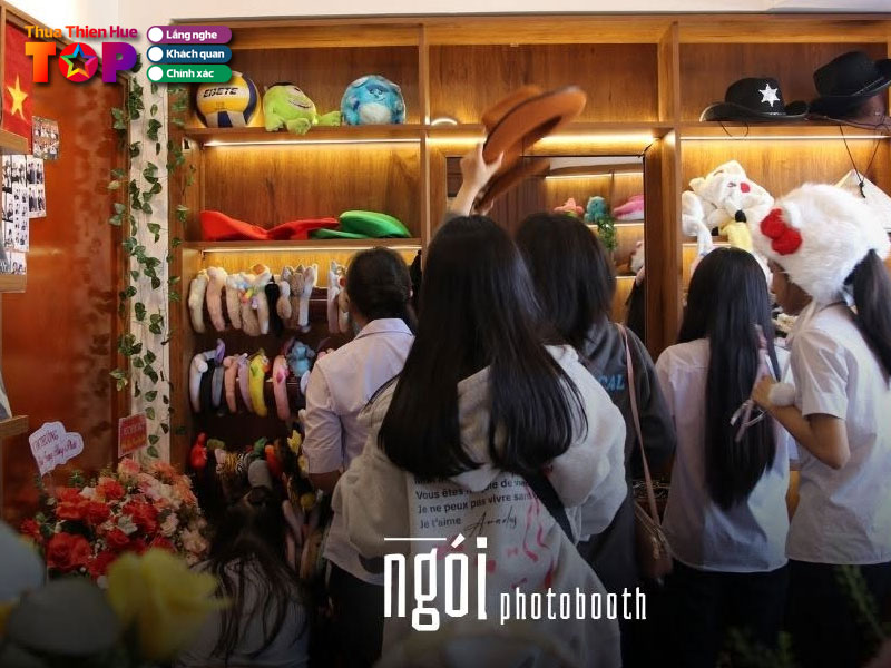 Ngoi-photobooth-huetoplist